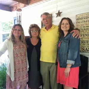 Meet your Posher, Joni